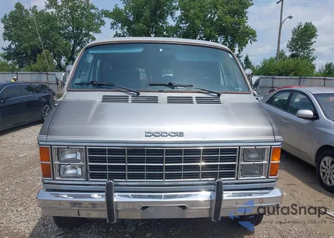1983 Dodge Ram Van z USA, uszkodzony, nr VIN 2B61B23T9DK365865
